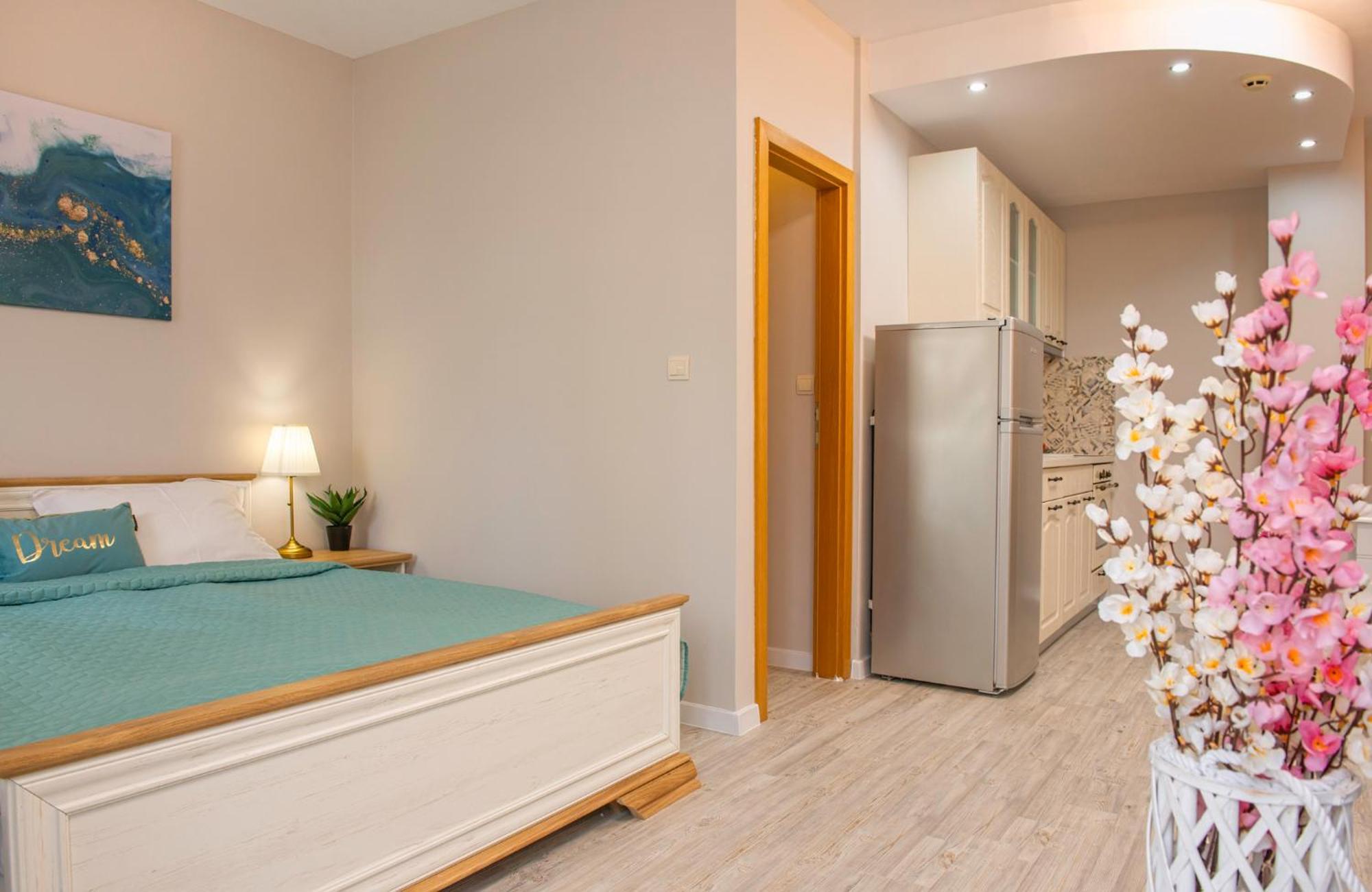Garden Of Eden Pmg Apartments سفيتي فلاس المظهر الخارجي الصورة